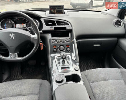 Черный Пежо 3008, объемом двигателя 2 л и пробегом 211 тыс. км за 10900 $, фото 5 на Automoto.ua