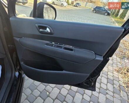 Черный Пежо 3008, объемом двигателя 1.6 л и пробегом 185 тыс. км за 8750 $, фото 59 на Automoto.ua