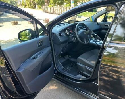 Черный Пежо 3008, объемом двигателя 1.56 л и пробегом 242 тыс. км за 10300 $, фото 12 на Automoto.ua