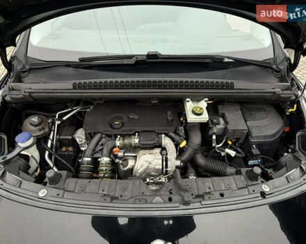 Чорний Пежо 3008, об'ємом двигуна 1.56 л та пробігом 139 тис. км за 10500 $, фото 53 на Automoto.ua