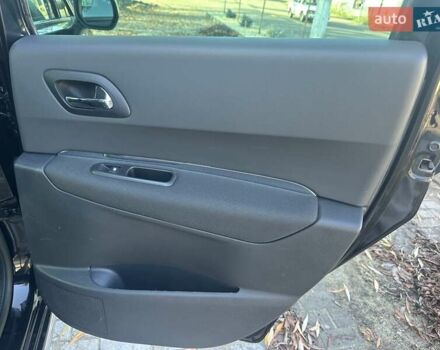 Чорний Пежо 3008, об'ємом двигуна 1.6 л та пробігом 151 тис. км за 9999 $, фото 11 на Automoto.ua