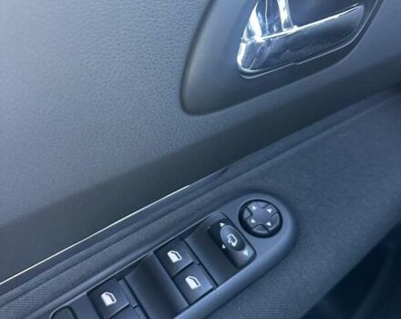 Чорний Пежо 3008, об'ємом двигуна 1.6 л та пробігом 151 тис. км за 9999 $, фото 29 на Automoto.ua