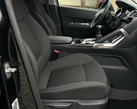 Чорний Пежо 3008, об'ємом двигуна 1.56 л та пробігом 139 тис. км за 10500 $, фото 51 на Automoto.ua