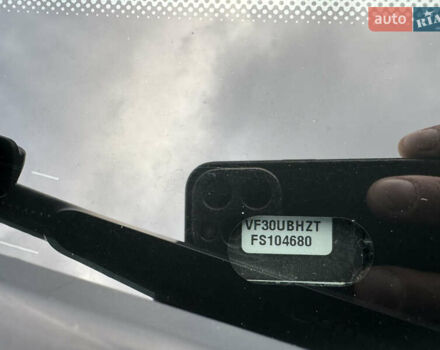 Черный Пежо 3008, объемом двигателя 1.56 л и пробегом 256 тыс. км за 12000 $, фото 17 на Automoto.ua