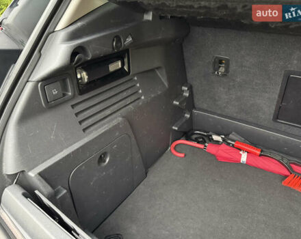 Черный Пежо 3008, объемом двигателя 1.56 л и пробегом 256 тыс. км за 12000 $, фото 46 на Automoto.ua