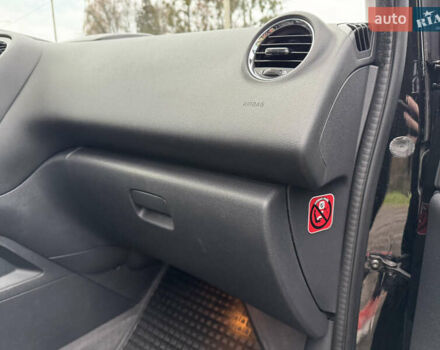 Черный Пежо 3008, объемом двигателя 1.56 л и пробегом 256 тыс. км за 12000 $, фото 34 на Automoto.ua