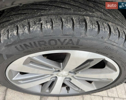 Чорний Пежо 3008, об'ємом двигуна 1.6 л та пробігом 249 тис. км за 12900 $, фото 28 на Automoto.ua