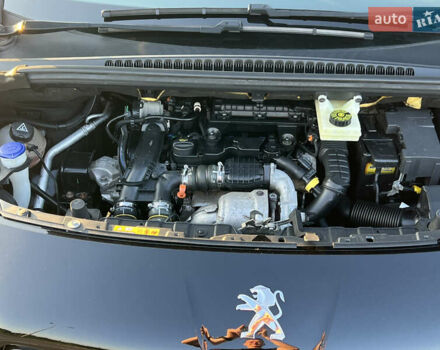 Черный Пежо 3008, объемом двигателя 1.6 л и пробегом 190 тыс. км за 13200 $, фото 30 на Automoto.ua