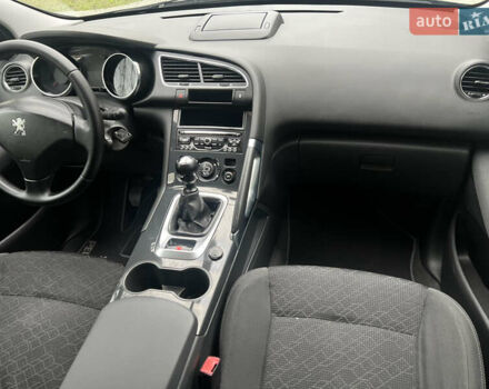 Черный Пежо 3008, объемом двигателя 1.6 л и пробегом 187 тыс. км за 10950 $, фото 36 на Automoto.ua