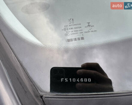 Черный Пежо 3008, объемом двигателя 1.56 л и пробегом 256 тыс. км за 12000 $, фото 19 на Automoto.ua