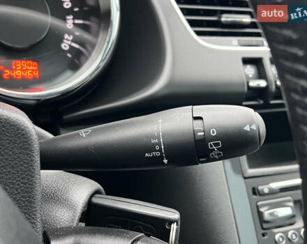 Чорний Пежо 3008, об'ємом двигуна 1.6 л та пробігом 249 тис. км за 12900 $, фото 37 на Automoto.ua