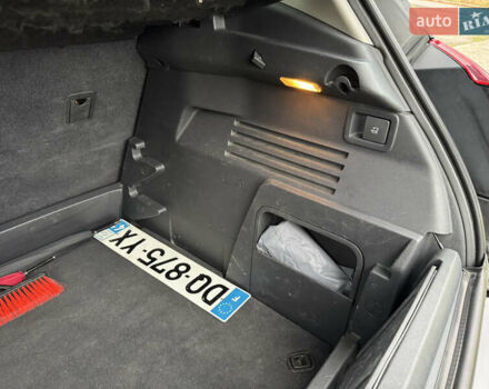 Черный Пежо 3008, объемом двигателя 1.56 л и пробегом 256 тыс. км за 12000 $, фото 47 на Automoto.ua