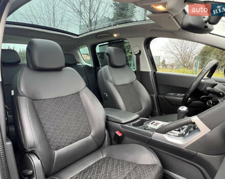 Черный Пежо 3008, объемом двигателя 1.6 л и пробегом 249 тыс. км за 12800 $, фото 52 на Automoto.ua