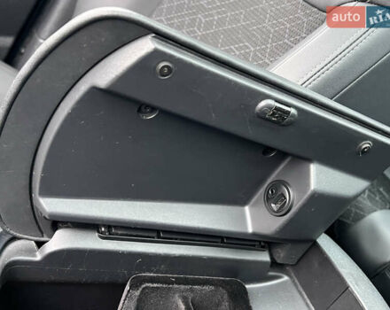 Чорний Пежо 3008, об'ємом двигуна 1.6 л та пробігом 249 тис. км за 12900 $, фото 45 на Automoto.ua