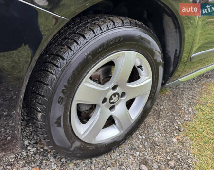 Черный Пежо 3008, объемом двигателя 1.56 л и пробегом 256 тыс. км за 12000 $, фото 23 на Automoto.ua