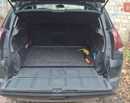 Черный Пежо 3008, объемом двигателя 1.56 л и пробегом 219 тыс. км за 12500 $, фото 3 на Automoto.ua