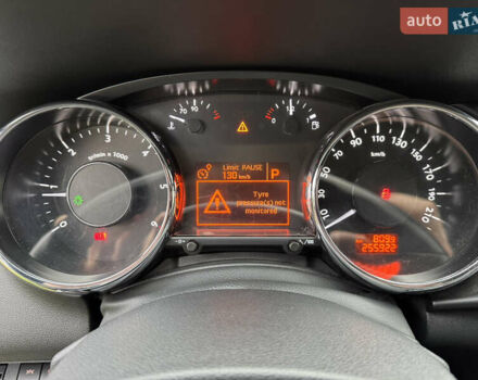 Черный Пежо 3008, объемом двигателя 1.56 л и пробегом 256 тыс. км за 12000 $, фото 64 на Automoto.ua