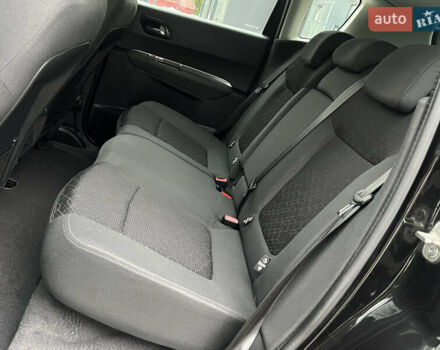 Черный Пежо 3008, объемом двигателя 1.6 л и пробегом 187 тыс. км за 10950 $, фото 31 на Automoto.ua