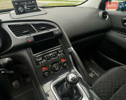 Черный Пежо 3008, объемом двигателя 1.6 л и пробегом 187 тыс. км за 10950 $, фото 40 на Automoto.ua