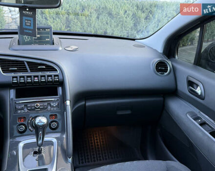 Черный Пежо 3008, объемом двигателя 1.6 л и пробегом 247 тыс. км за 9900 $, фото 29 на Automoto.ua