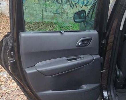 Черный Пежо 3008, объемом двигателя 1.56 л и пробегом 219 тыс. км за 12500 $, фото 7 на Automoto.ua