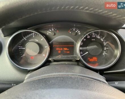 Черный Пежо 3008, объемом двигателя 1.56 л и пробегом 68 тыс. км за 11100 $, фото 13 на Automoto.ua