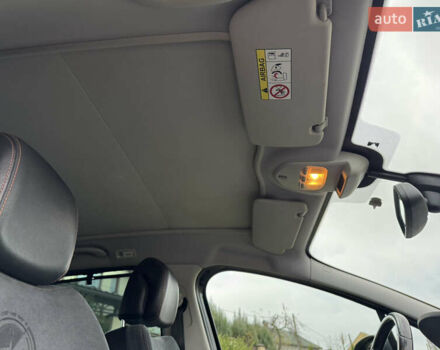 Черный Пежо 3008, объемом двигателя 1.56 л и пробегом 256 тыс. км за 12000 $, фото 37 на Automoto.ua