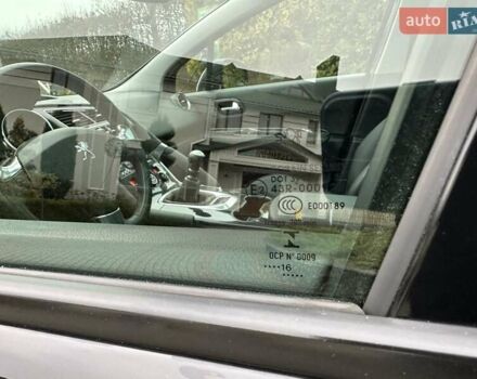 Черный Пежо 3008, объемом двигателя 2 л и пробегом 147 тыс. км за 14700 $, фото 38 на Automoto.ua