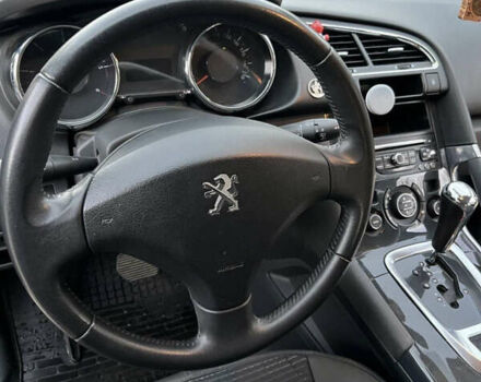 Черный Пежо 3008, объемом двигателя 1.56 л и пробегом 280 тыс. км за 12499 $, фото 6 на Automoto.ua