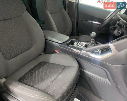 Черный Пежо 3008, объемом двигателя 1.6 л и пробегом 214 тыс. км за 12450 $, фото 9 на Automoto.ua