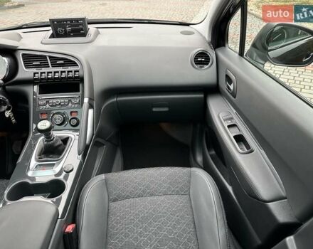 Черный Пежо 3008, объемом двигателя 2 л и пробегом 147 тыс. км за 14700 $, фото 17 на Automoto.ua