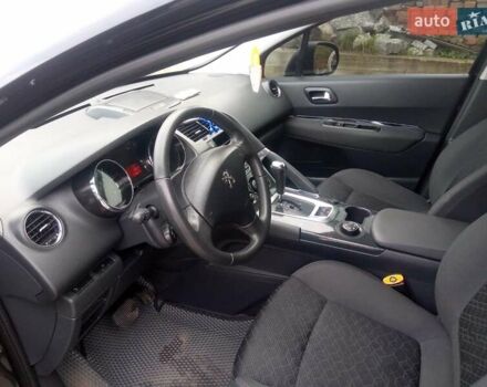 Чорний Пежо 3008, об'ємом двигуна 1.6 л та пробігом 216 тис. км за 12000 $, фото 8 на Automoto.ua