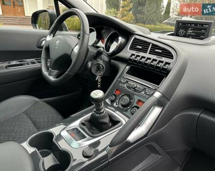 Черный Пежо 3008, объемом двигателя 2 л и пробегом 147 тыс. км за 14700 $, фото 48 на Automoto.ua