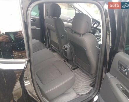 Чорний Пежо 3008, об'ємом двигуна 1.6 л та пробігом 216 тис. км за 12000 $, фото 4 на Automoto.ua