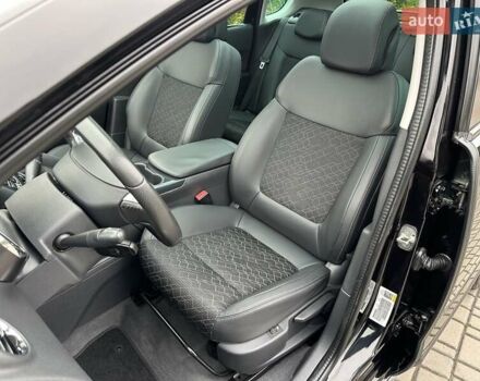 Черный Пежо 3008, объемом двигателя 2 л и пробегом 147 тыс. км за 14700 $, фото 15 на Automoto.ua