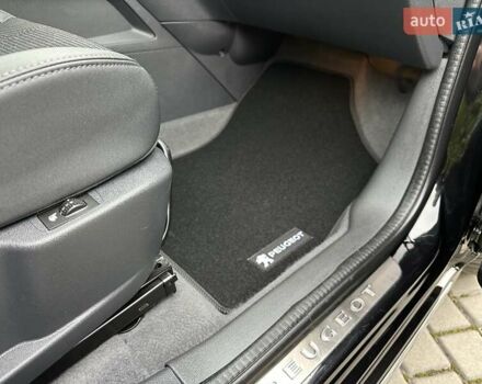 Черный Пежо 3008, объемом двигателя 2 л и пробегом 147 тыс. км за 14700 $, фото 53 на Automoto.ua