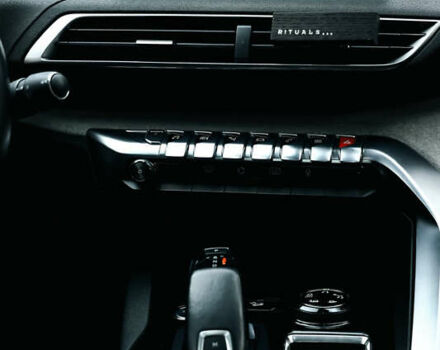 Черный Пежо 3008, объемом двигателя 2 л и пробегом 240 тыс. км за 18800 $, фото 27 на Automoto.ua