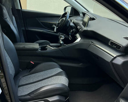 Черный Пежо 3008, объемом двигателя 1.56 л и пробегом 205 тыс. км за 17200 $, фото 48 на Automoto.ua