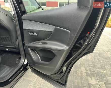 Черный Пежо 3008, объемом двигателя 1.5 л и пробегом 254 тыс. км за 17900 $, фото 48 на Automoto.ua