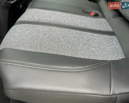 Черный Пежо 3008, объемом двигателя 1.5 л и пробегом 254 тыс. км за 17900 $, фото 38 на Automoto.ua