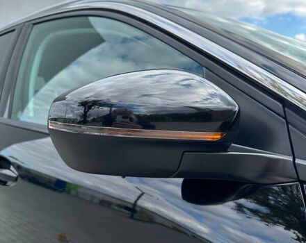 Черный Пежо 3008, объемом двигателя 1.5 л и пробегом 161 тыс. км за 19900 $, фото 17 на Automoto.ua