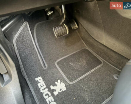 Черный Пежо 3008, объемом двигателя 1.56 л и пробегом 177 тыс. км за 19500 $, фото 47 на Automoto.ua