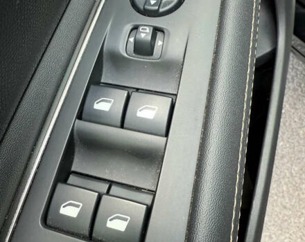 Черный Пежо 3008, объемом двигателя 1.5 л и пробегом 189 тыс. км за 18900 $, фото 26 на Automoto.ua