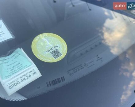 Чорний Пежо 3008, об'ємом двигуна 1.5 л та пробігом 142 тис. км за 20800 $, фото 28 на Automoto.ua
