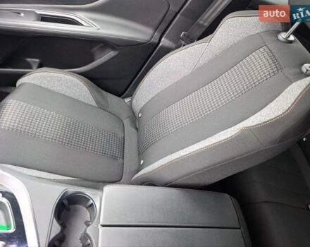 Черный Пежо 3008, объемом двигателя 1.5 л и пробегом 160 тыс. км за 20350 $, фото 22 на Automoto.ua