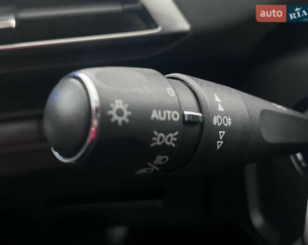 Черный Пежо 3008, объемом двигателя 1.5 л и пробегом 161 тыс. км за 20950 $, фото 11 на Automoto.ua