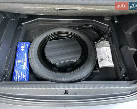 Чорний Пежо 3008, об'ємом двигуна 1.5 л та пробігом 190 тис. км за 20999 $, фото 46 на Automoto.ua