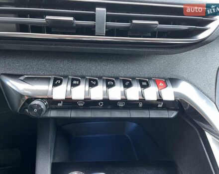 Чорний Пежо 3008, об'ємом двигуна 1.5 л та пробігом 190 тис. км за 20999 $, фото 40 на Automoto.ua