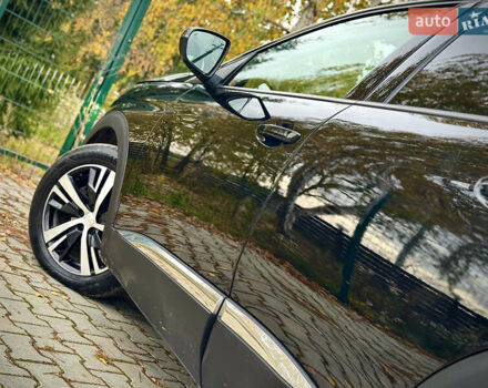 Черный Пежо 3008, объемом двигателя 1.5 л и пробегом 172 тыс. км за 20999 $, фото 26 на Automoto.ua