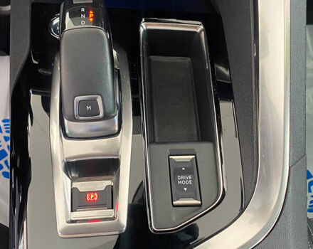 Черный Пежо 3008, объемом двигателя 1.5 л и пробегом 154 тыс. км за 23950 $, фото 17 на Automoto.ua